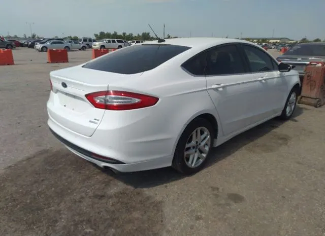 Photo 3 VIN: 3FA6P0HR7DR135268 - FORD FUSION 