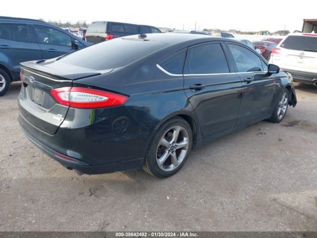 Photo 3 VIN: 3FA6P0HR8DR102702 - FORD FUSION 