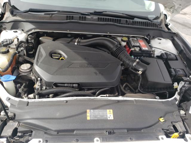 Photo 6 VIN: 3FA6P0HR8DR166299 - FORD FUSION SE 