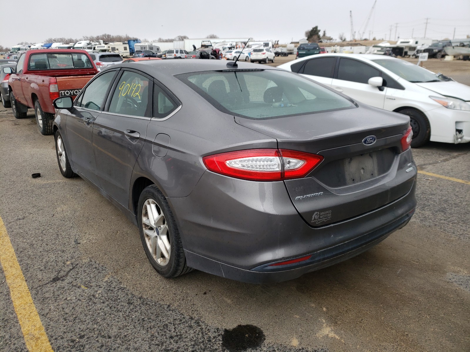 Photo 2 VIN: 3FA6P0HR8DR313236 - FORD FUSION SE 