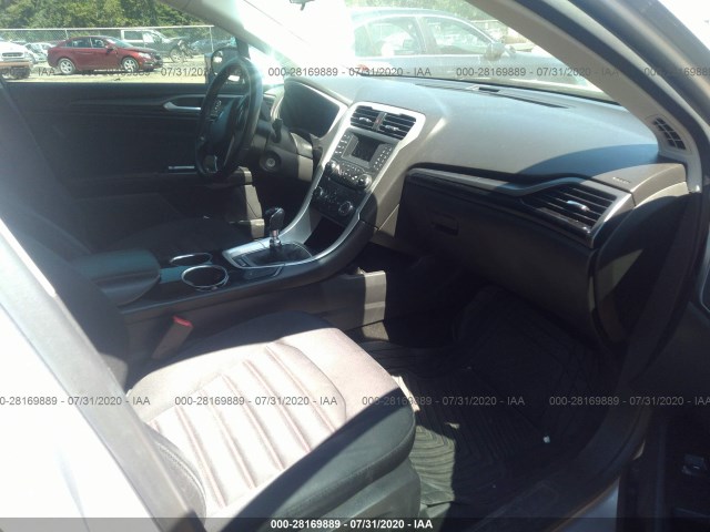 Photo 4 VIN: 3FA6P0HR9DR187131 - FORD FUSION 