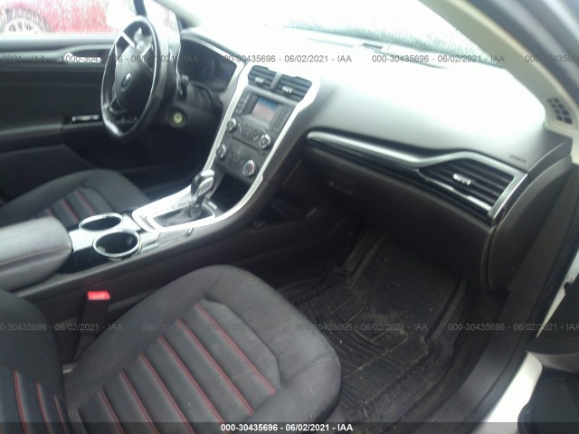 Photo 4 VIN: 3FA6P0HR9DR218958 - FORD FUSION 