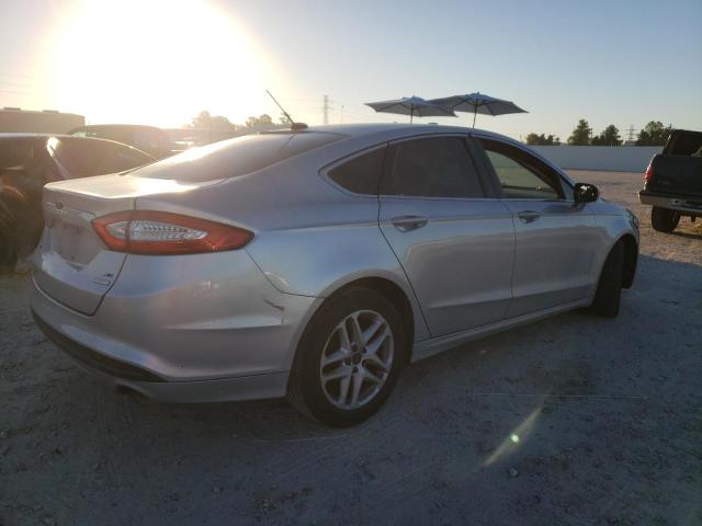 Photo 2 VIN: 3FA6P0HRXDR143509 - FORD FUSION 