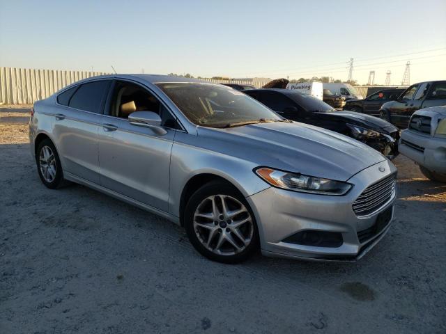 Photo 3 VIN: 3FA6P0HRXDR143509 - FORD FUSION 