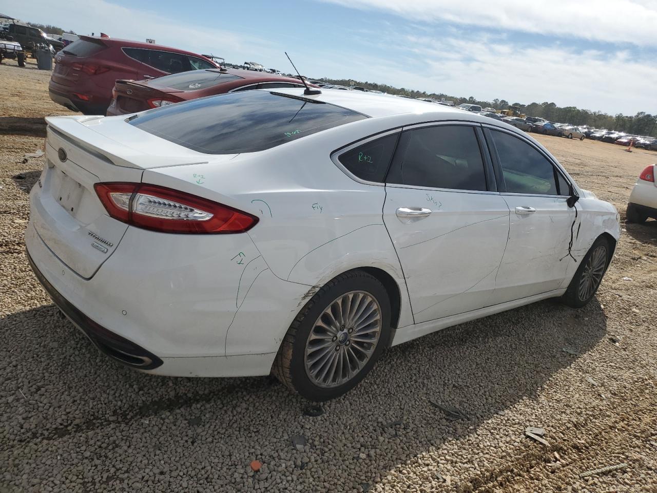 Photo 2 VIN: 3FA6P0K90DR228075 - FORD FUSION 