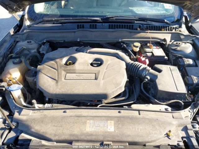 Photo 9 VIN: 3FA6P0K91FR173073 - FORD FUSION 