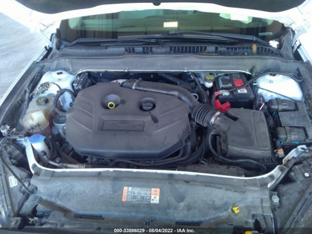 Photo 9 VIN: 3FA6P0K91FR283444 - FORD FUSION 