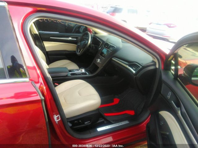 Photo 4 VIN: 3FA6P0K91HR263827 - FORD FUSION 