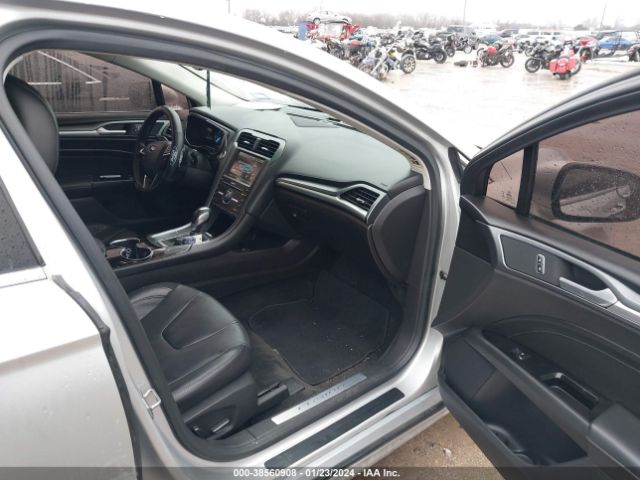 Photo 4 VIN: 3FA6P0K92GR175366 - FORD FUSION 