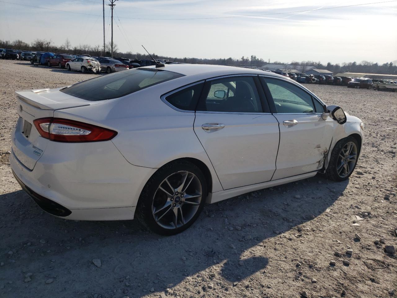 Photo 2 VIN: 3FA6P0K93FR112789 - FORD FUSION 