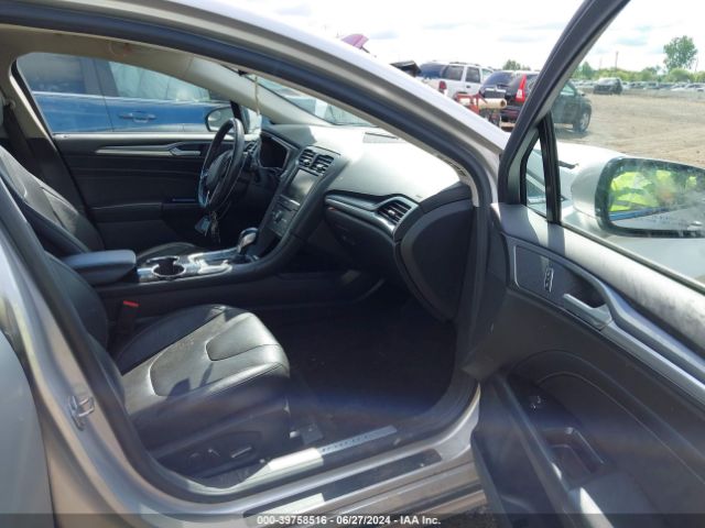 Photo 4 VIN: 3FA6P0K93GR353379 - FORD FUSION 