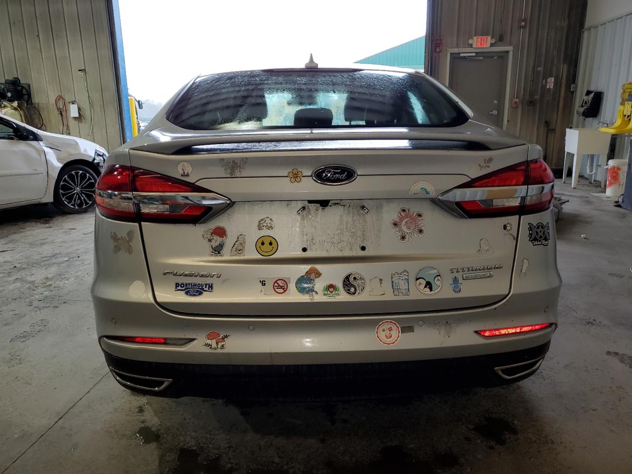 Photo 5 VIN: 3FA6P0K93KR271290 - FORD FUSION 