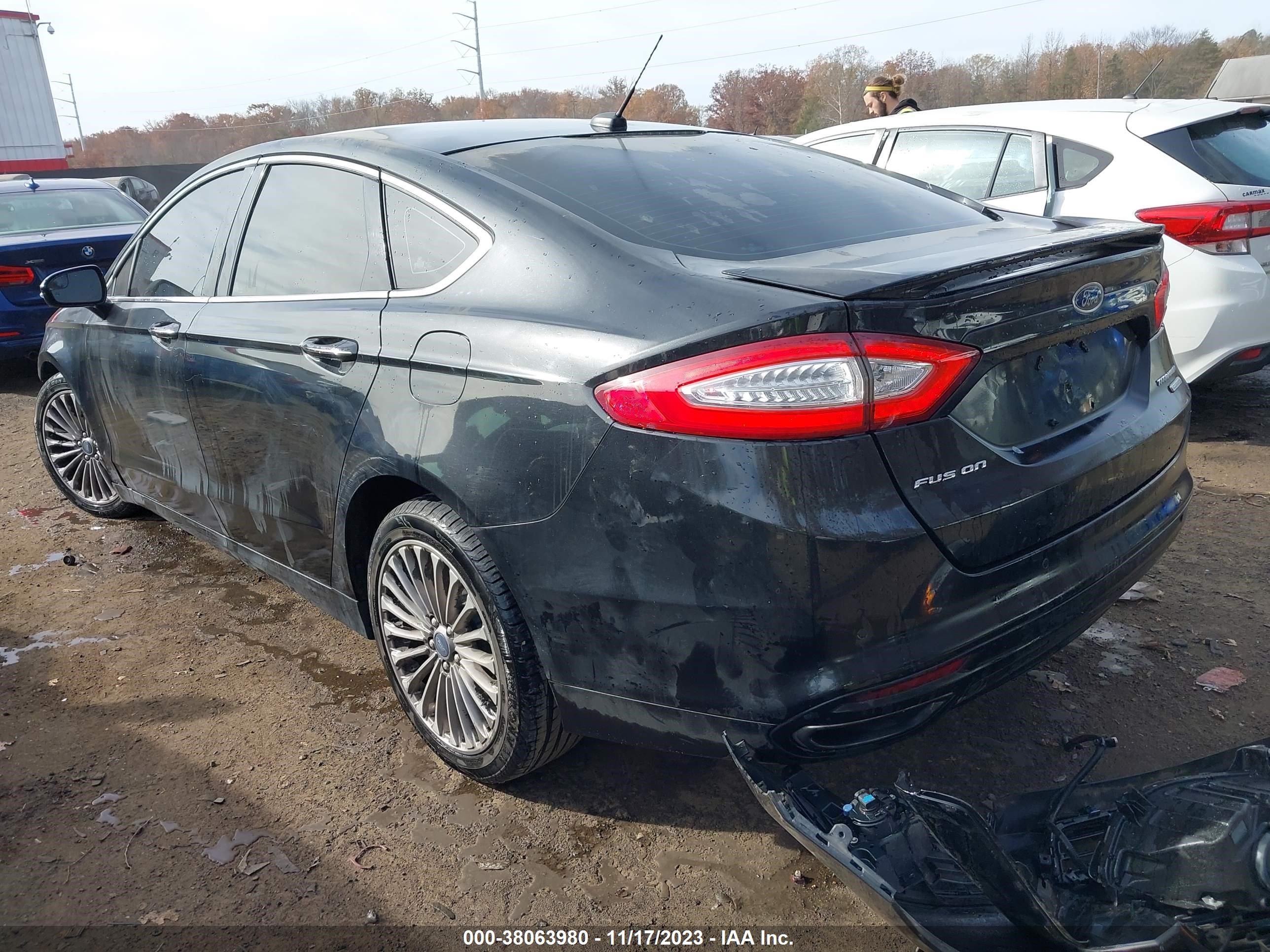 Photo 2 VIN: 3FA6P0K94DR166938 - FORD FUSION 