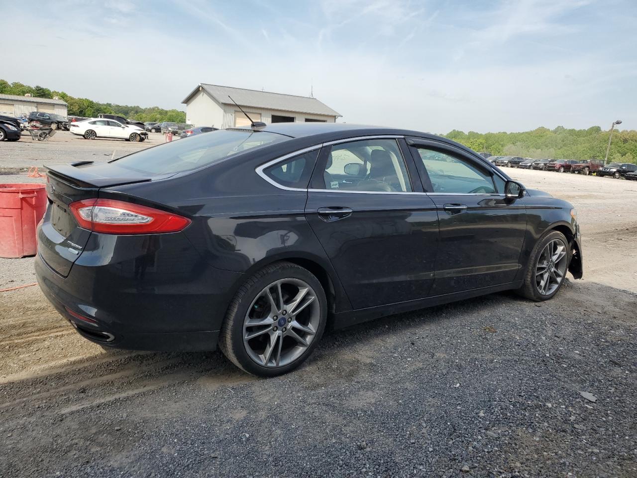 Photo 2 VIN: 3FA6P0K94DR375077 - FORD FUSION 