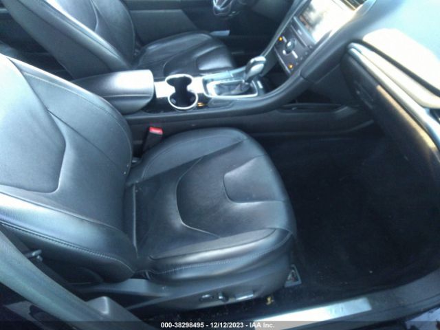 Photo 4 VIN: 3FA6P0K94GR284220 - FORD FUSION 