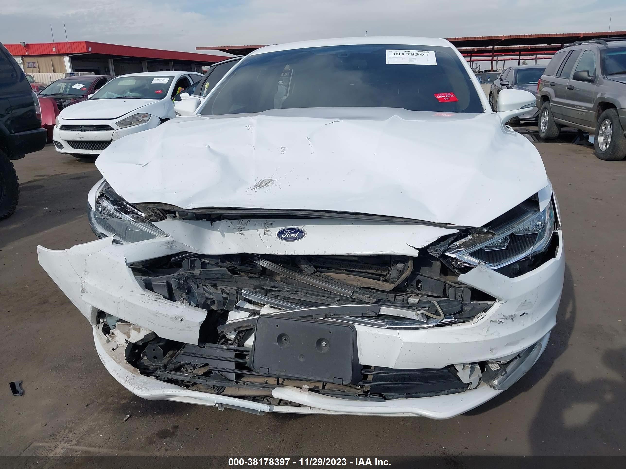 Photo 5 VIN: 3FA6P0K94HR130317 - FORD FUSION 