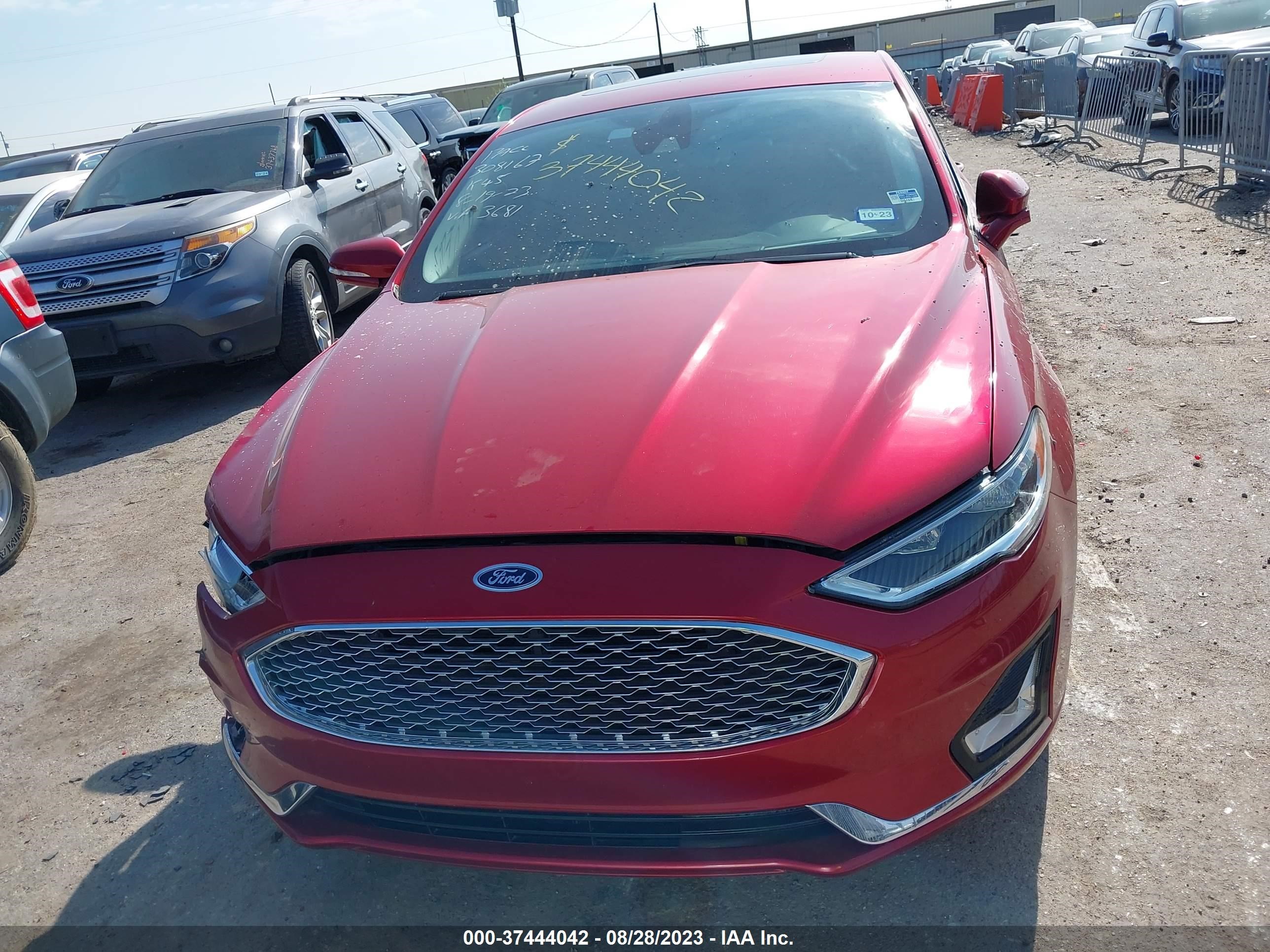 Photo 11 VIN: 3FA6P0K95LR113681 - FORD FUSION 