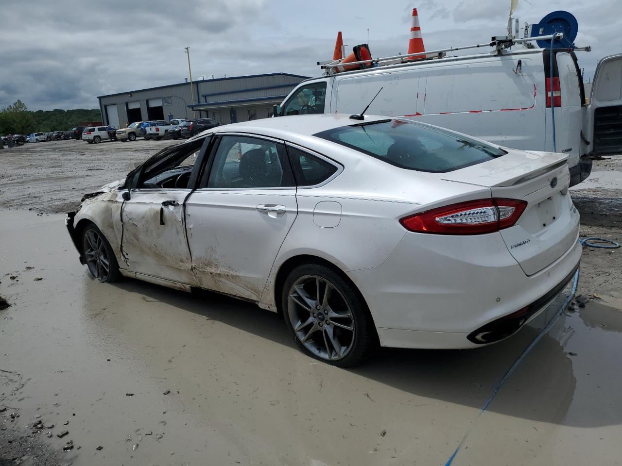 Photo 1 VIN: 3FA6P0K96FR126668 - FORD FUSION 