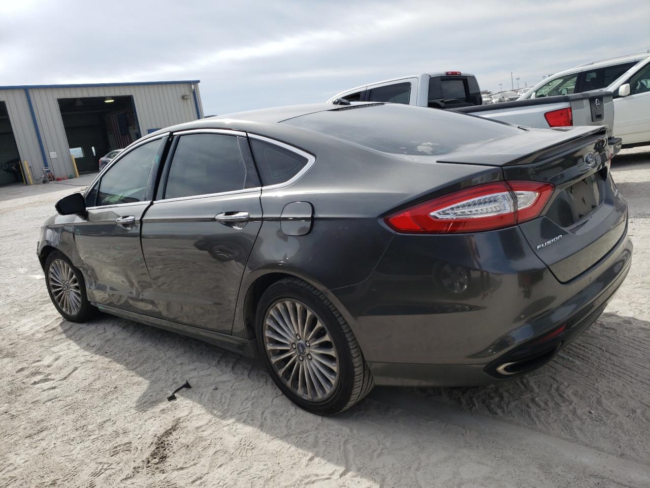 Photo 1 VIN: 3FA6P0K96GR109404 - FORD FUSION 