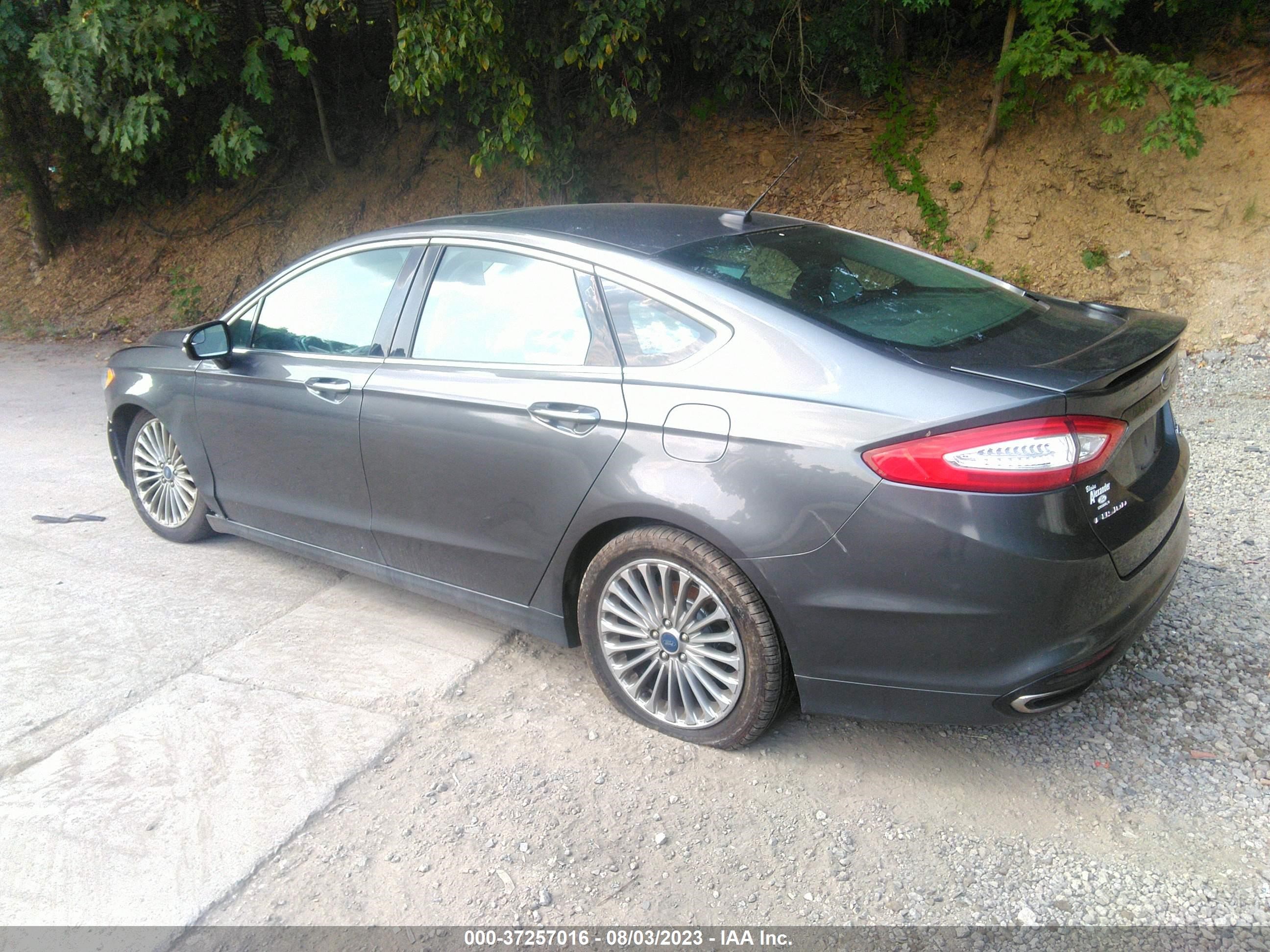 Photo 2 VIN: 3FA6P0K96GR205145 - FORD FUSION 