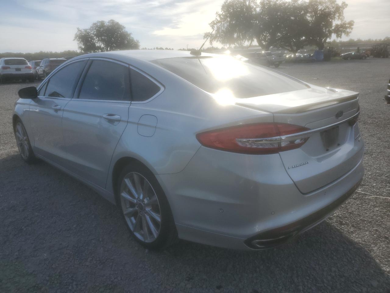 Photo 1 VIN: 3FA6P0K96HR132327 - FORD FUSION 