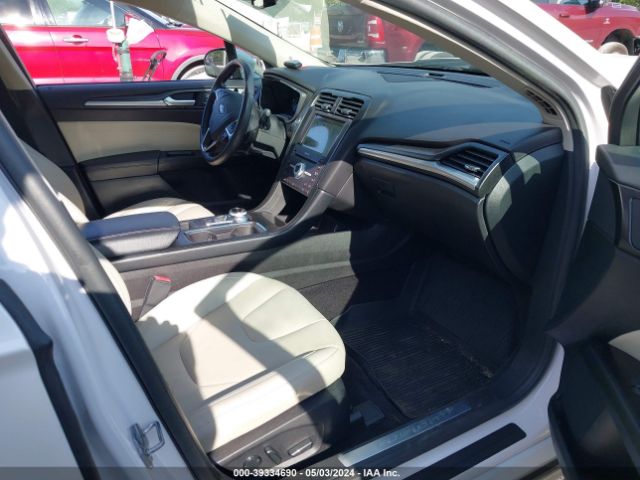 Photo 4 VIN: 3FA6P0K97HR124818 - FORD FUSION 