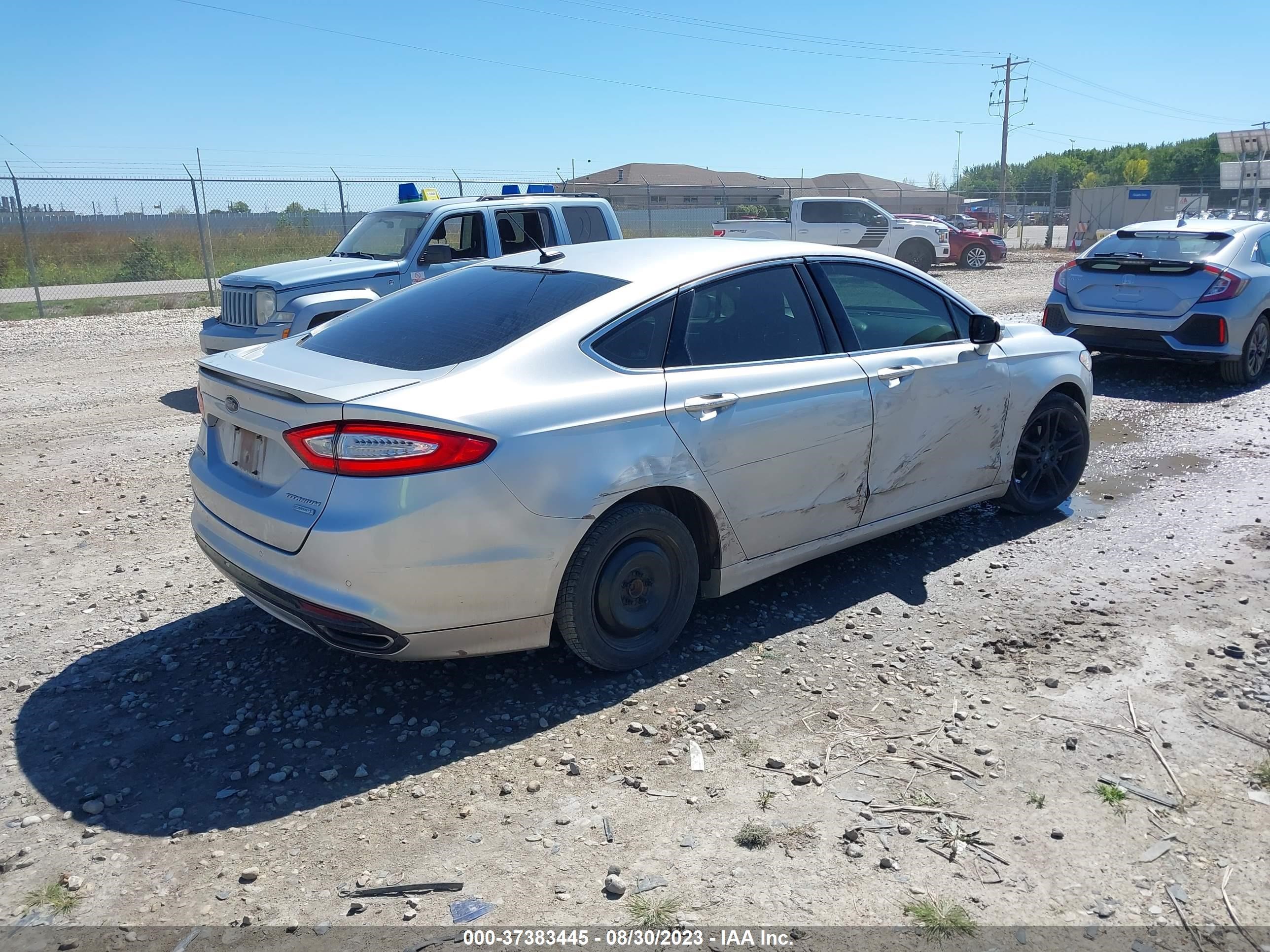 Photo 3 VIN: 3FA6P0K98DR232312 - FORD FUSION 