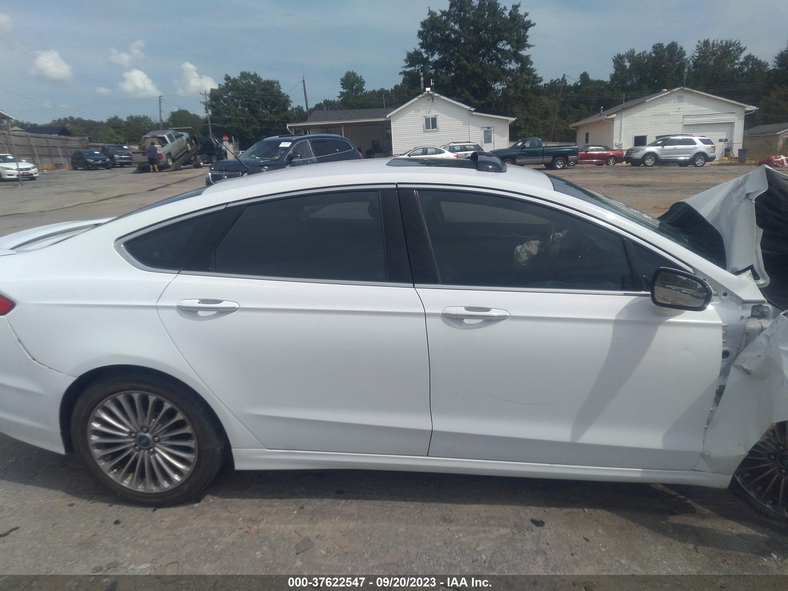 Photo 12 VIN: 3FA6P0K98DR252270 - FORD FUSION 