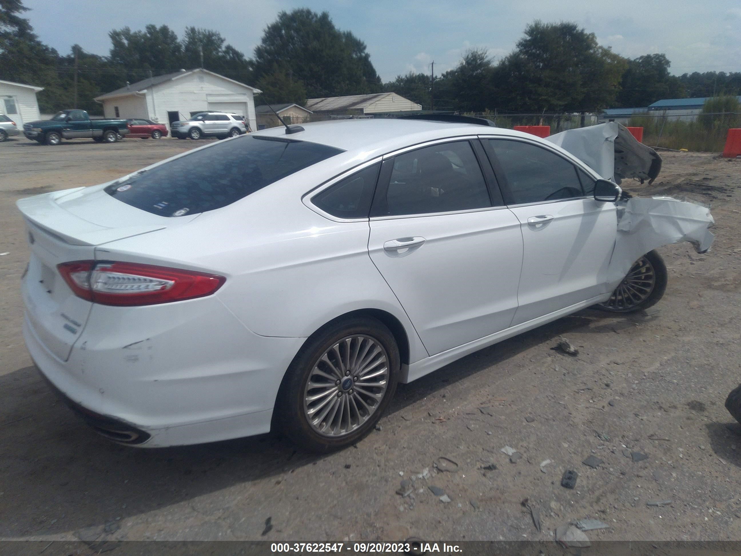 Photo 3 VIN: 3FA6P0K98DR252270 - FORD FUSION 