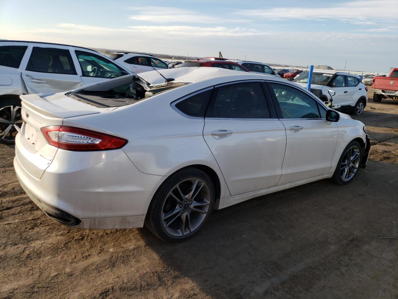 Photo 2 VIN: 3FA6P0K98FR295137 - FORD FUSION 