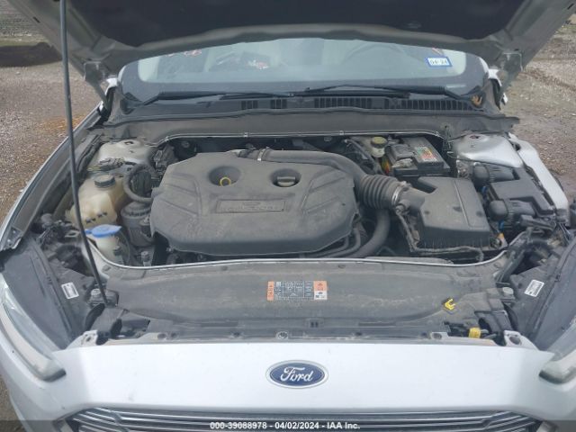 Photo 9 VIN: 3FA6P0K98FR310445 - FORD FUSION 