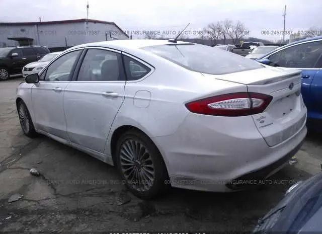 Photo 2 VIN: 3FA6P0K98GR160175 - FORD FUSION 