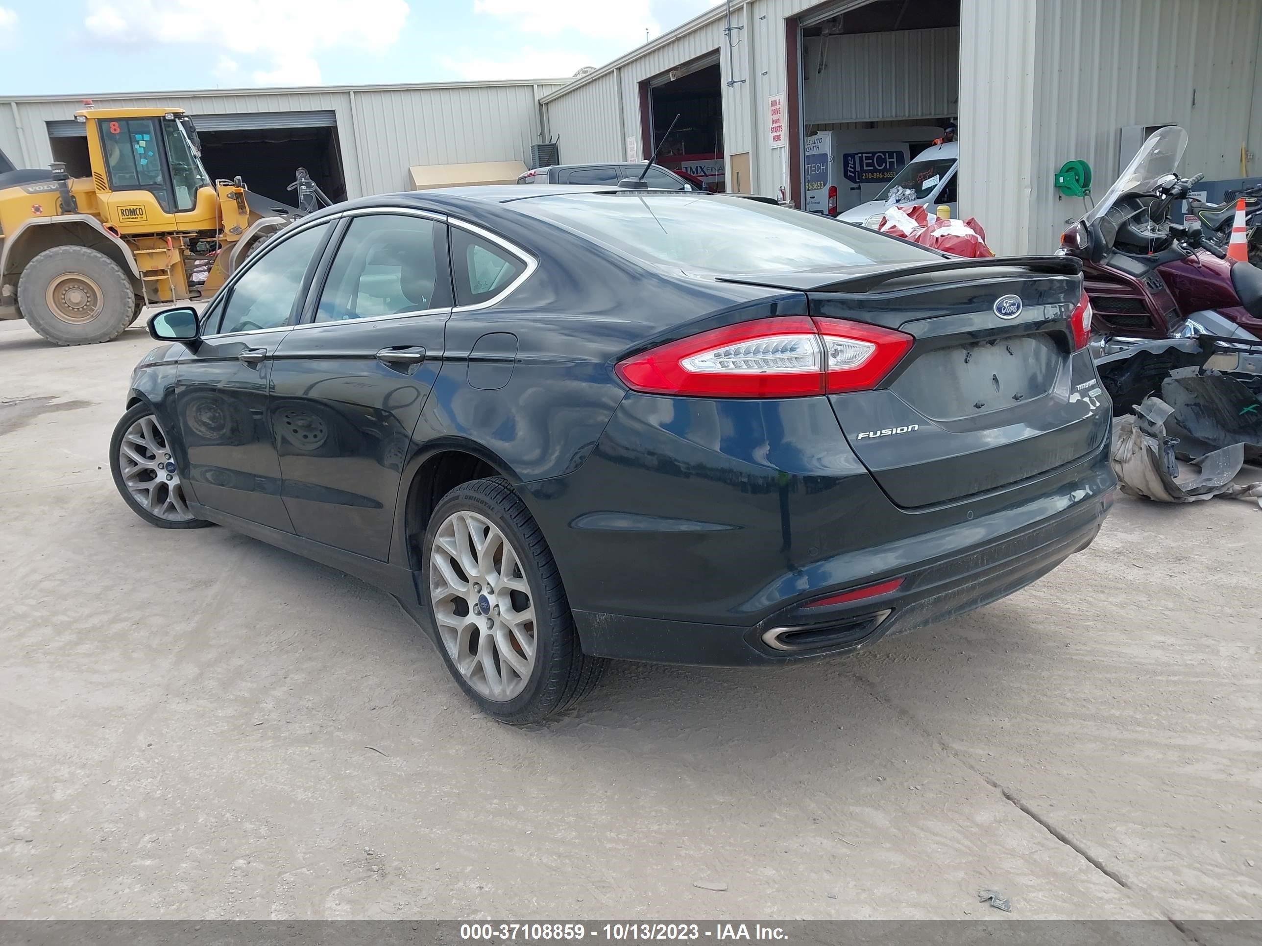 Photo 2 VIN: 3FA6P0K9XER147277 - FORD FUSION 