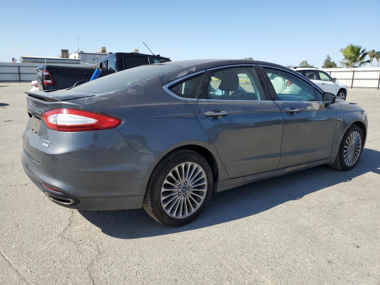 Photo 2 VIN: 3FA6P0K9XGR158377 - FORD FUSION 