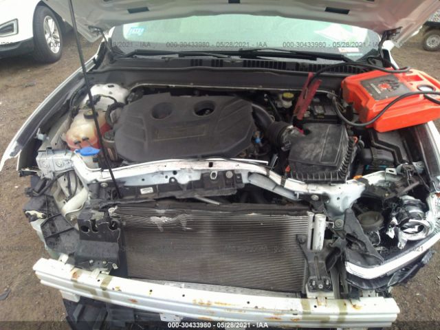 Photo 9 VIN: 3FA6P0K9XGR184624 - FORD FUSION 