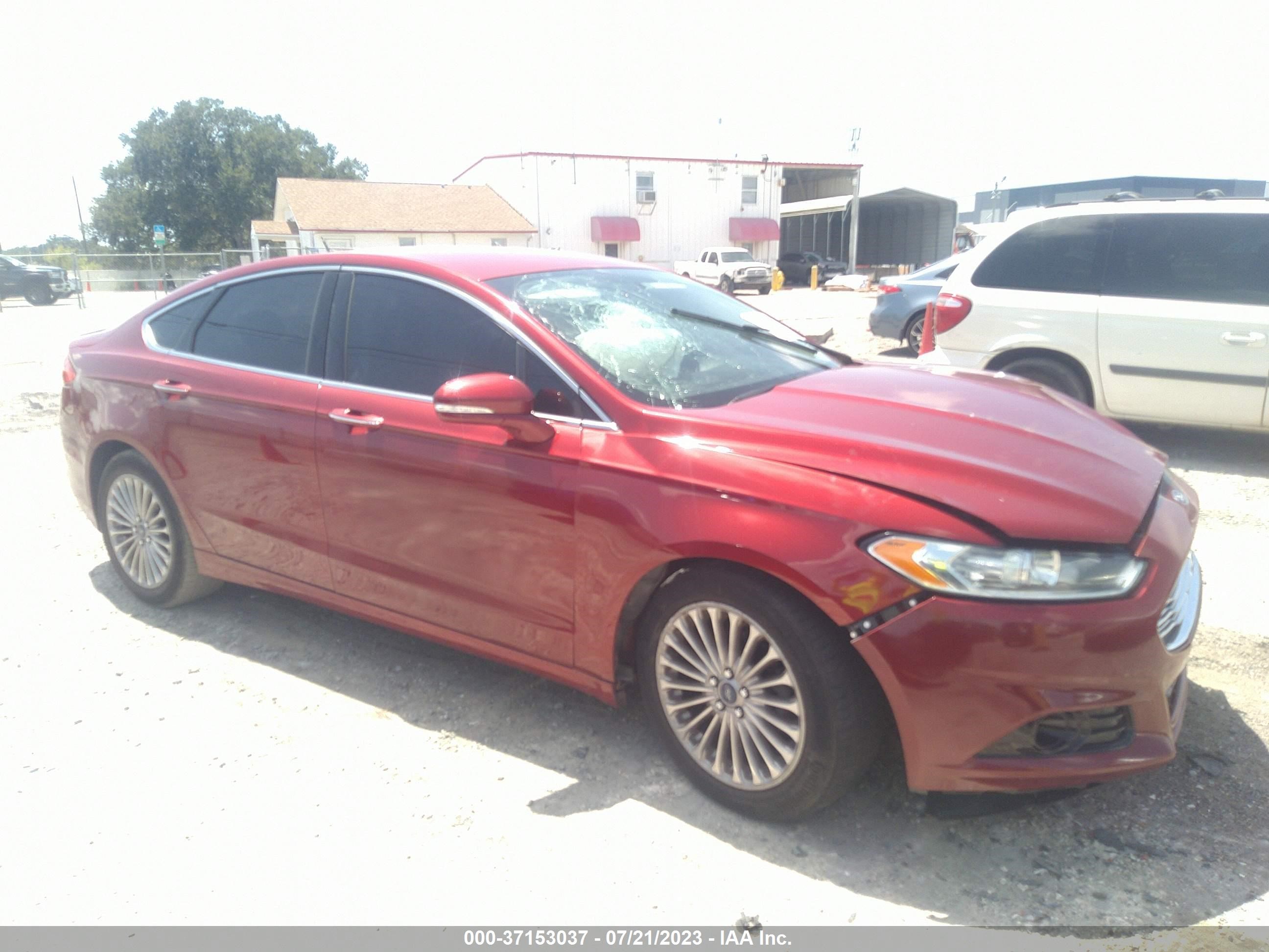 Photo 12 VIN: 3FA6P0K9XGR220120 - FORD FUSION 