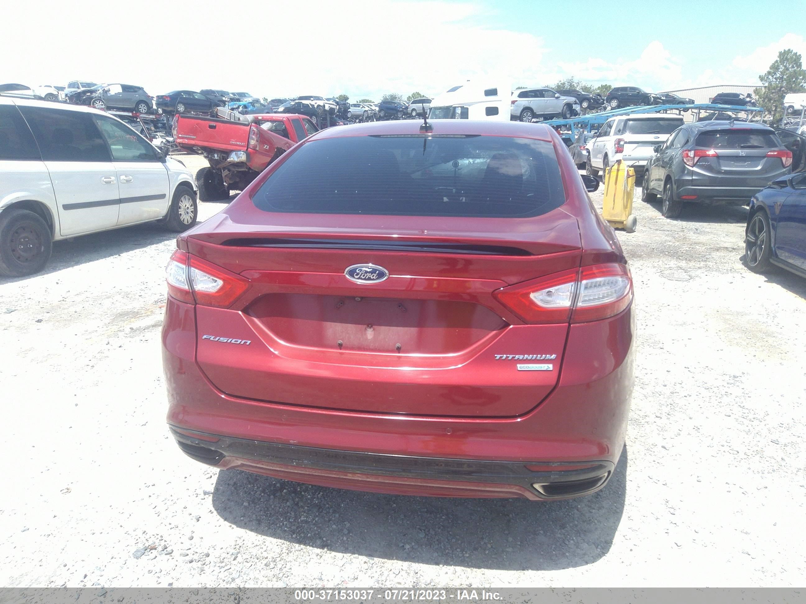 Photo 15 VIN: 3FA6P0K9XGR220120 - FORD FUSION 