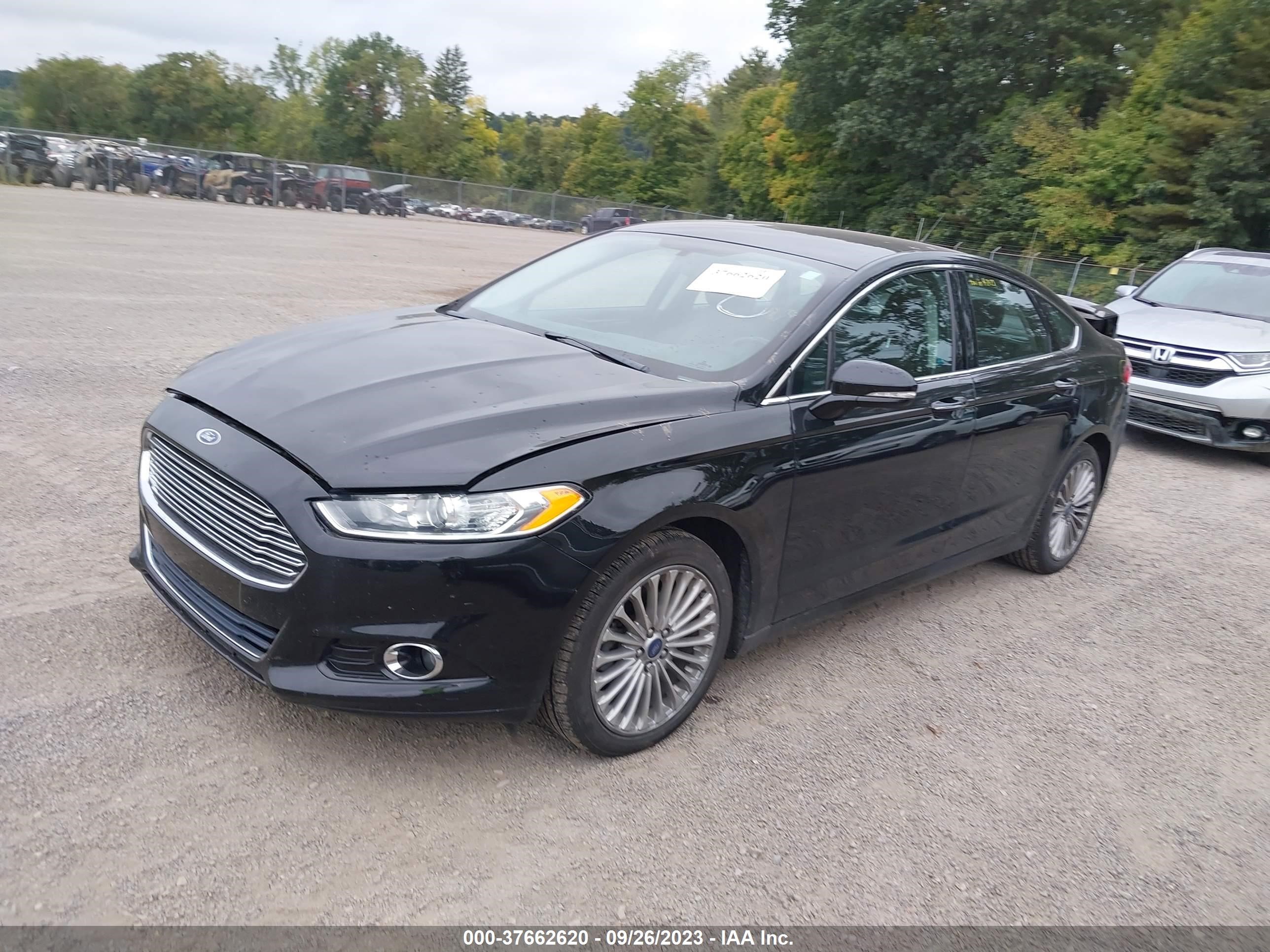 Photo 1 VIN: 3FA6P0K9XGR331461 - FORD FUSION 