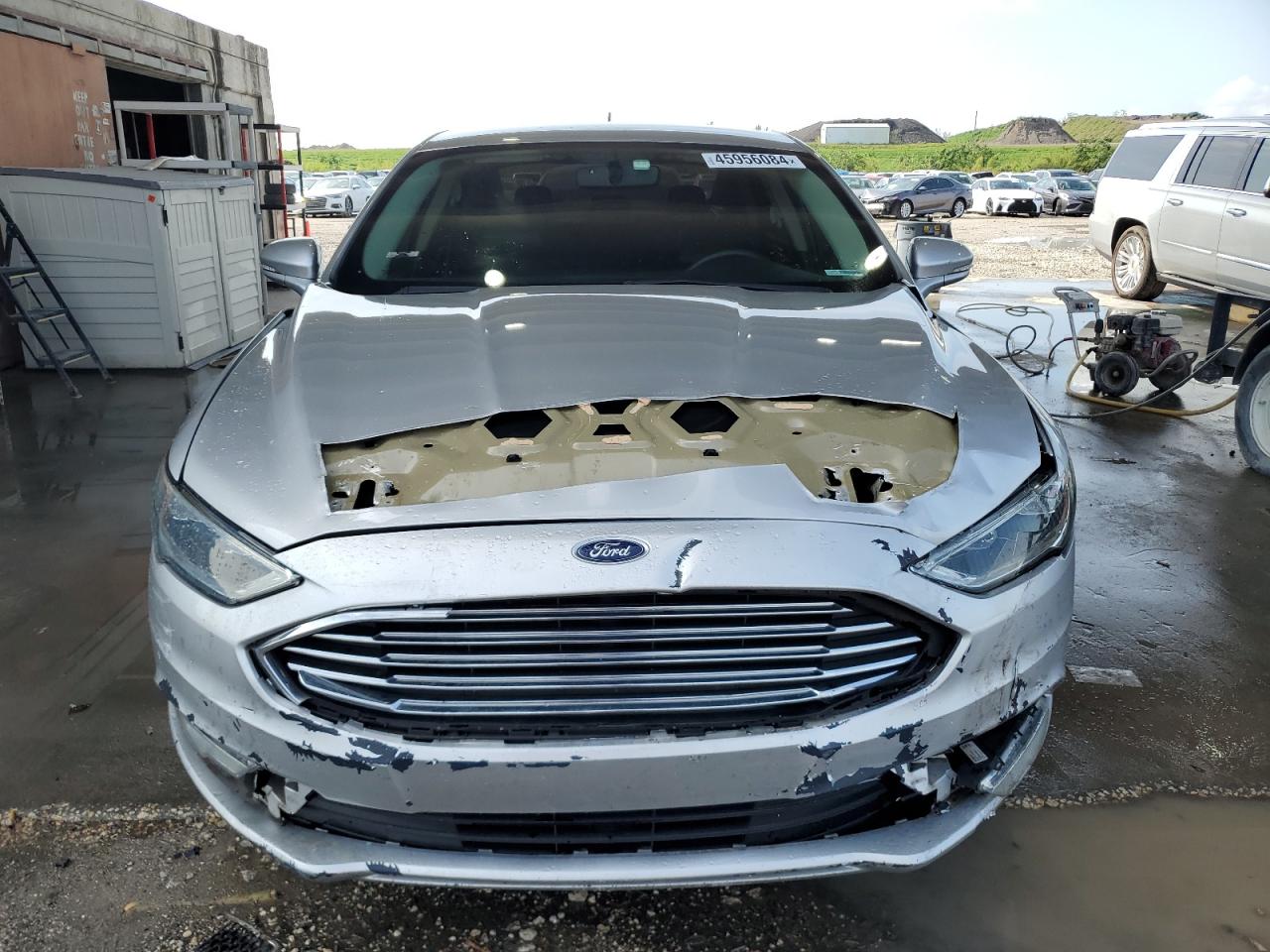 Photo 4 VIN: 3FA6P0K9XHR146294 - FORD FUSION 