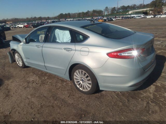 Photo 2 VIN: 3FA6P0LU0DR197039 - FORD FUSION 