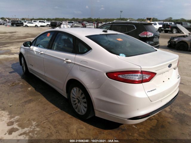 Photo 2 VIN: 3FA6P0LU0FR157014 - FORD FUSION 