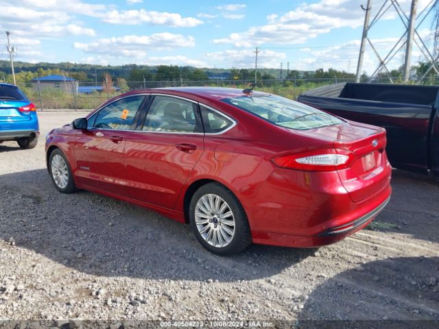 Photo 2 VIN: 3FA6P0LU0FR167946 - FORD FUSION 