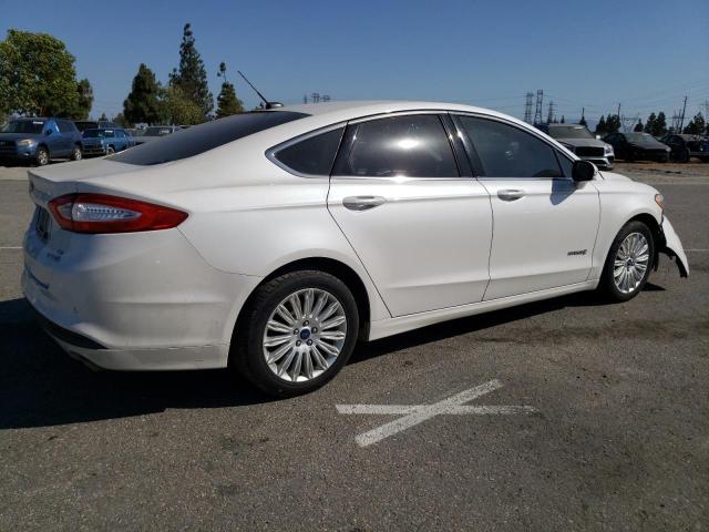 Photo 2 VIN: 3FA6P0LU0GR106386 - FORD FUSION 