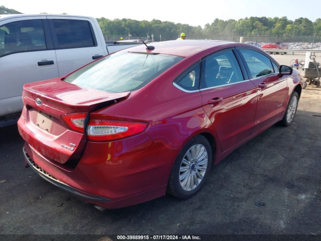 Photo 3 VIN: 3FA6P0LU0GR402671 - FORD FUSION 