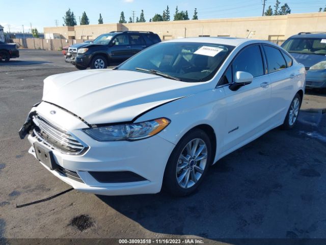 Photo 1 VIN: 3FA6P0LU0HR216386 - FORD FUSION HYBRID 