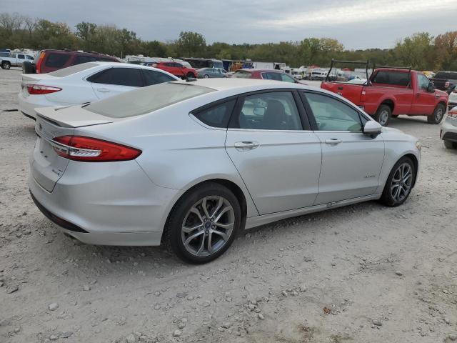 Photo 2 VIN: 3FA6P0LU0HR285661 - FORD FUSION SE 