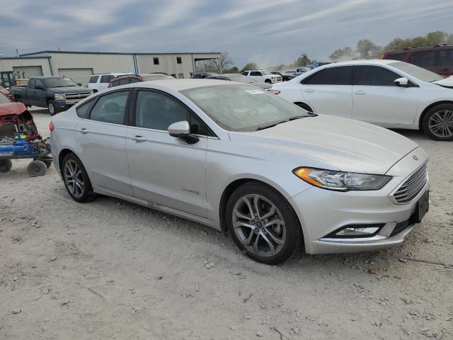 Photo 3 VIN: 3FA6P0LU0HR285661 - FORD FUSION SE 