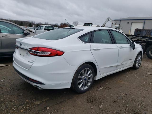 Photo 2 VIN: 3FA6P0LU0HR386618 - FORD FUSION SE 