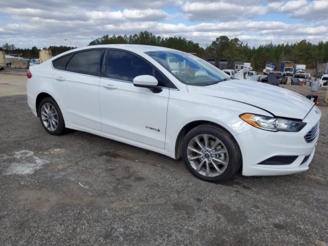 Photo 3 VIN: 3FA6P0LU0HR408875 - FORD FUSION 