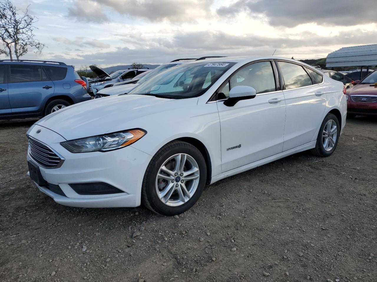 Photo 0 VIN: 3FA6P0LU0JR204907 - FORD FUSION 